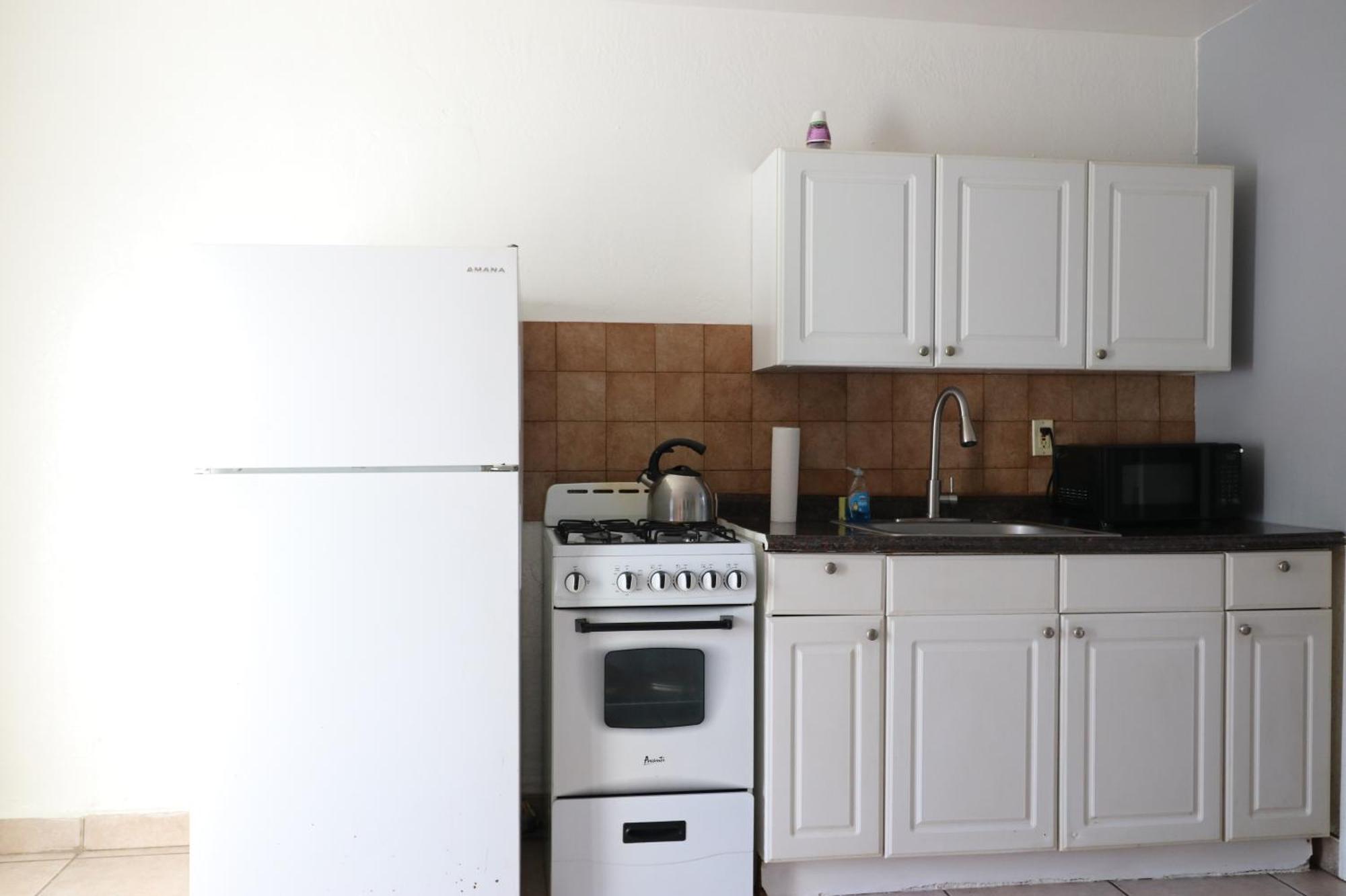 Hallandale Beach Motel With Free Parking And Full Kitchen ! No Extra Fees! Accepting Cash! Exteriér fotografie